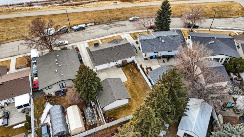 740 Lysander Drive Se, Calgary, AB - Outdoor