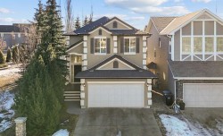 5 Cranarch Way SE Calgary, AB T3M 0S7
