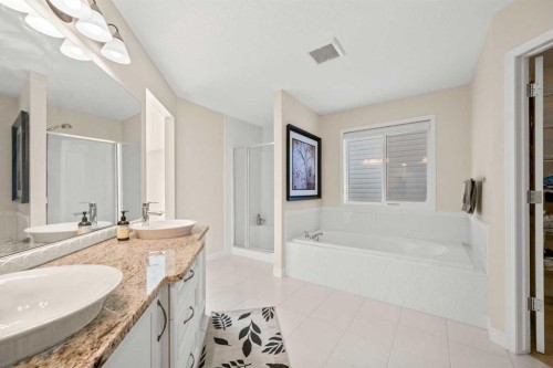 5 Cranarch Way Se, Calgary, AB - Indoor Photo Showing Bathroom
