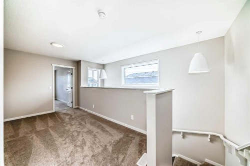 35 Bartlett Crescent Se, Calgary, AB - Indoor Photo Showing Other Room