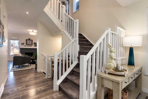 23 Cranbrook Green Se, Calgary, AB - Indoor Photo Showing Other Room