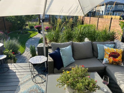 23 Cranbrook Green Se, Calgary, AB - Outdoor