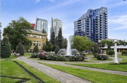 1410-303 13 Avenue SW Calgary, AB T2R 0Y9