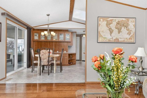 2 Doubletree Way, Strathmore, AB 