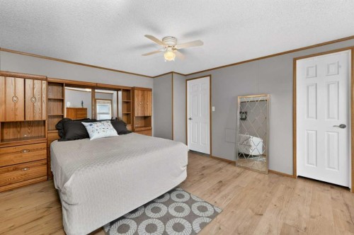 2 Doubletree Way, Strathmore, AB 