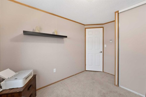 2 Doubletree Way, Strathmore, AB 