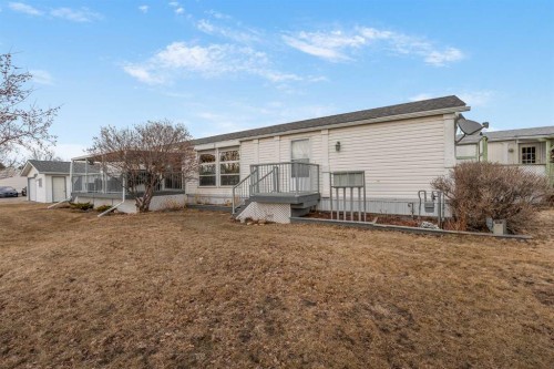 2 Doubletree Way, Strathmore, AB 