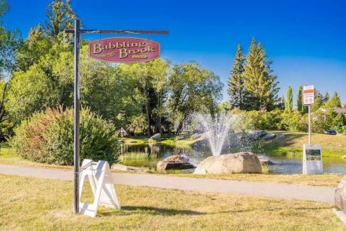 639 Canterbury Drive Sw, Calgary, AB - Outdoor With View