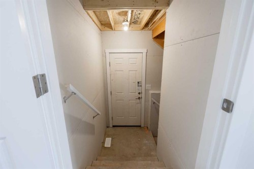 14 Quartz Gate, Balzac, AB - Indoor Photo Showing Other Room