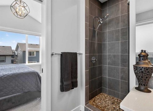 184 Precedence Hill, Cochrane, AB - Indoor Photo Showing Bathroom