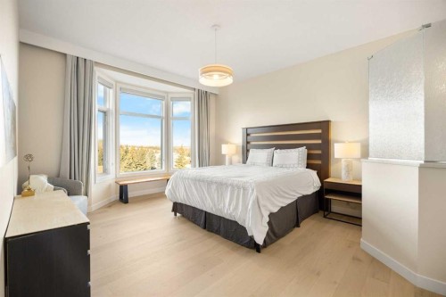 271 Hamptons Terrace Nw, Calgary, AB - Indoor Photo Showing Bedroom