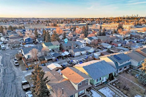 7840 20A Street Se, Calgary, AB - Outdoor With View