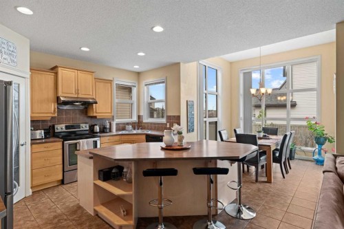 137 Copperleaf Bay Se, Calgary, AB - Indoor