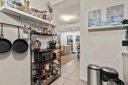 137 Copperleaf Bay Se, Calgary, AB - Indoor