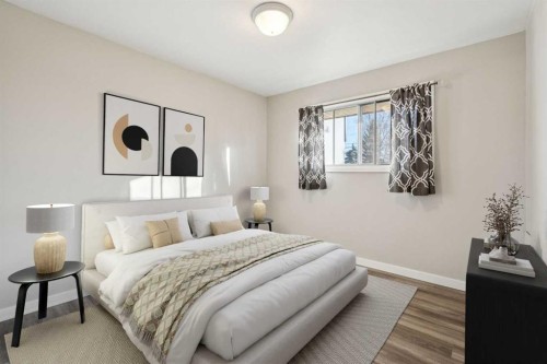 1816 42 Street Se, Calgary, AB - Indoor Photo Showing Bedroom