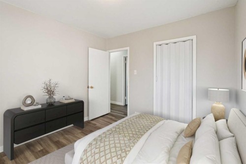 1816 42 Street Se, Calgary, AB - Indoor Photo Showing Bedroom