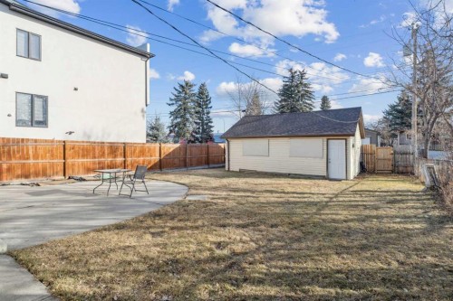 1816 42 Street Se, Calgary, AB - Outdoor