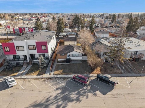 1816 42 Street Se, Calgary, AB - Outdoor