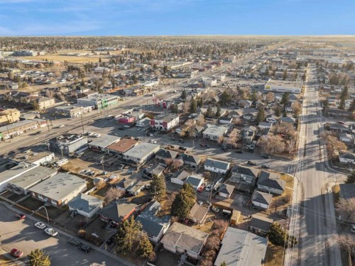 1816 42 Street Se, Calgary, AB - Outdoor With View