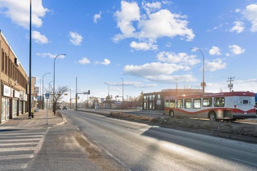 1816 42 Street Se, Calgary, AB - Outdoor With View