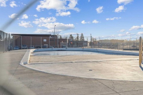 1816 42 Street Se, Calgary, AB - Outdoor