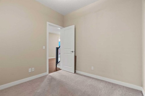 2306 Bayside Circle Sw, Airdrie, AB - Indoor Photo Showing Other Room