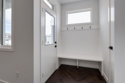 291 Sora Boulevard Se, Calgary, AB - Indoor Photo Showing Other Room