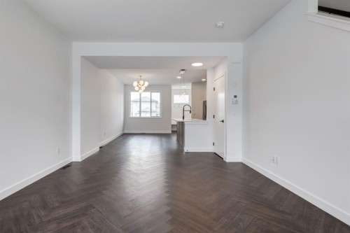 291 Sora Boulevard Se, Calgary, AB - Indoor Photo Showing Other Room