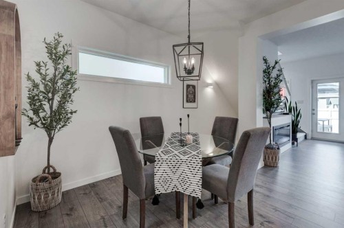 236 Auburn Glen Close Se, Calgary, AB - Indoor Photo Showing Dining Room