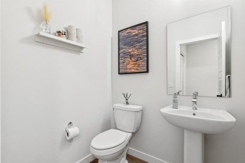 170 Creekstone Path Sw, Calgary, AB - Indoor Photo Showing Bathroom