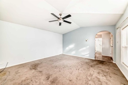 360 Burroughs Circle Ne, Calgary, AB 