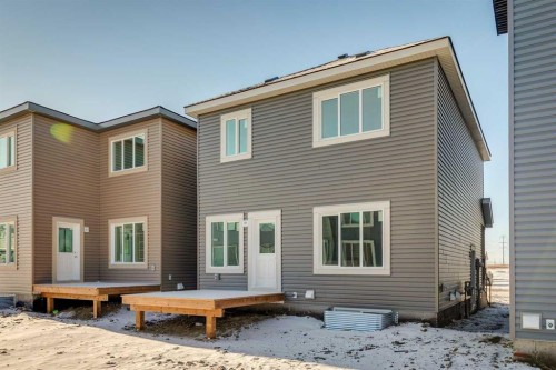 17 Sora Gardens Se, Calgary, AB - Outdoor With Exterior