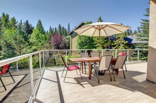 38 Discovery Ridge Green Sw, Calgary, AB - Outdoor With Deck Patio Veranda