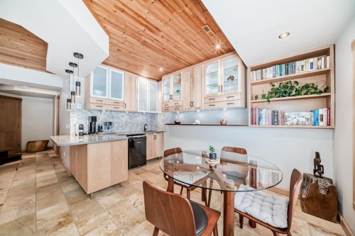 38 Discovery Ridge Green Sw, Calgary, AB - Indoor