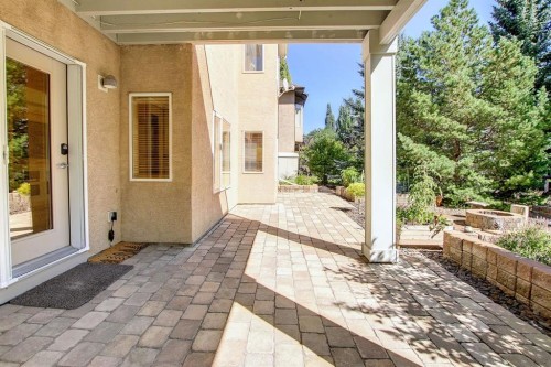 38 Discovery Ridge Green Sw, Calgary, AB - Outdoor With Exterior