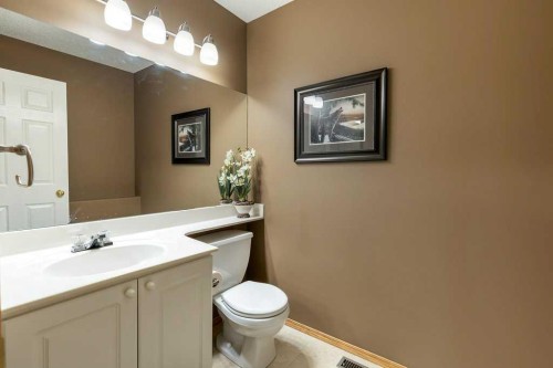 123 Valley Glen Bay Nw, Calgary, AB - Indoor Photo Showing Bathroom