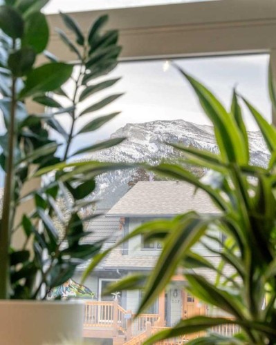 2-601 4Th Street, Canmore, AB - Outdoor
