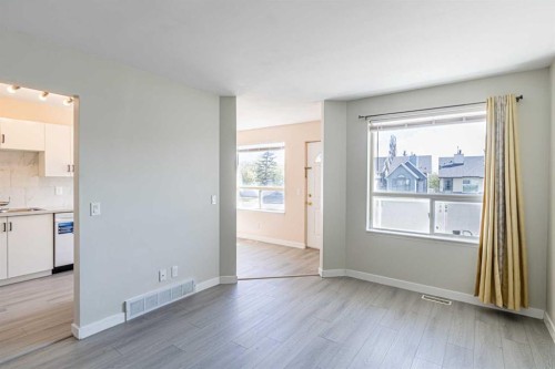 165 Sandpiper Lane Nw, Calgary, AB - Indoor