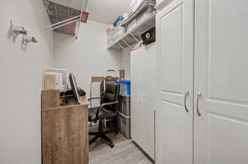 5105-151 Legacy Main Street Se, Calgary, AB - Indoor Photo Showing Office