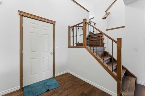 106 New Brighton Circle Se, Calgary, AB - Indoor Photo Showing Other Room