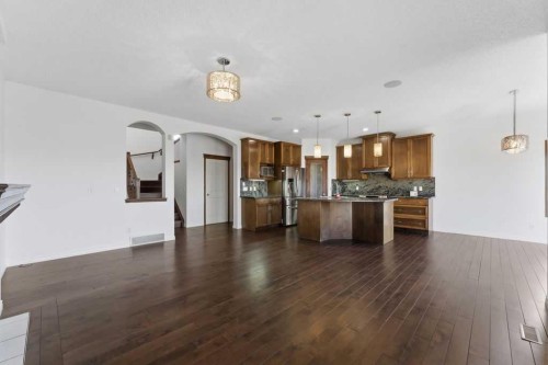 106 New Brighton Circle Se, Calgary, AB - Indoor Photo Showing Kitchen