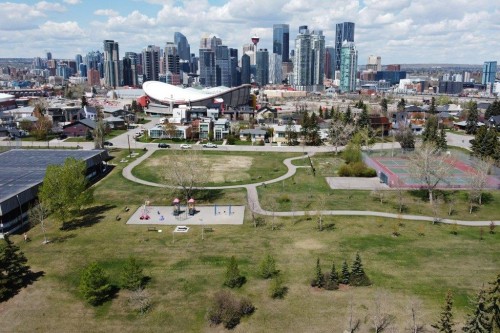 1808 Salisbury Street Se, Calgary, AB - Outdoor With View