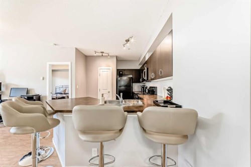 107-100 Cranfield Common Se, Calgary, AB - Indoor