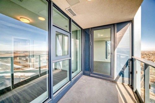 3905-530 3 Street Se, Calgary, AB - Outdoor With Balcony With Exterior