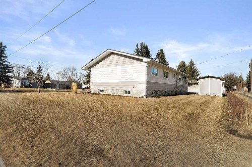 96 2 Street Se, High River, AB - Outdoor With Exterior