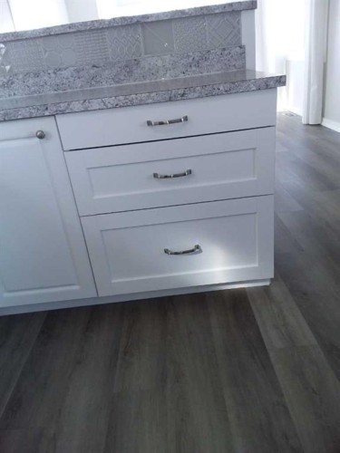 236 Polar Avenue Ne, High River, AB 