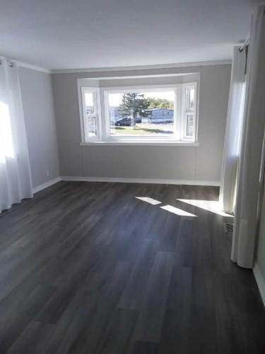 236 Polar Avenue Ne, High River, AB 