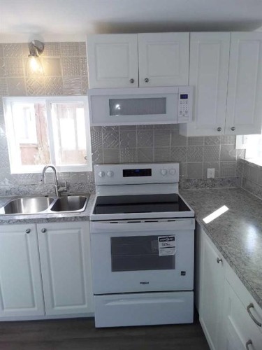 236 Polar Avenue Ne, High River, AB 