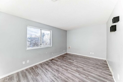 46 Martindale Mews Ne, Calgary, AB - Indoor Photo Showing Other Room