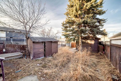 46 Martindale Mews Ne, Calgary, AB - Outdoor